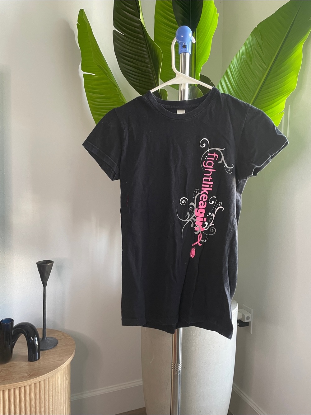Women’s Black 'fightlikeagirl' Graphic Tee
